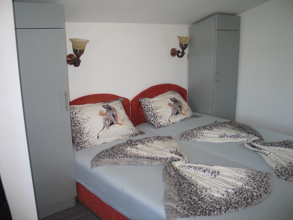 Guest House Dena Dobra Voda Pokój zdjęcie