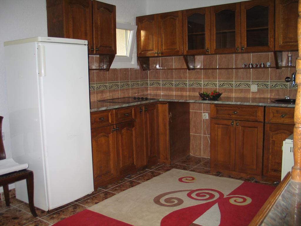 Guest House Dena Dobra Voda Pokój zdjęcie