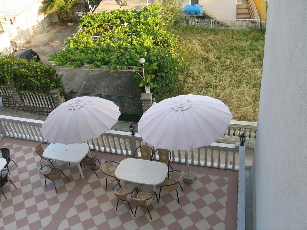Guest House Dena Dobra Voda Zewnętrze zdjęcie