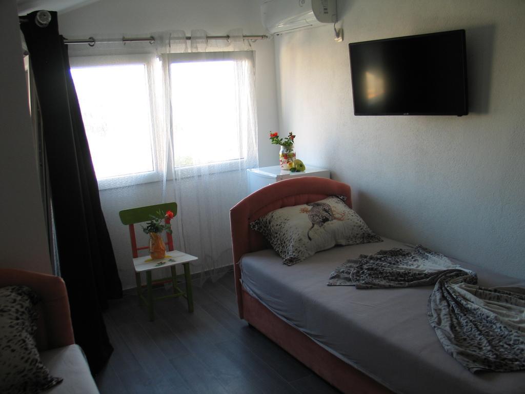 Guest House Dena Dobra Voda Pokój zdjęcie